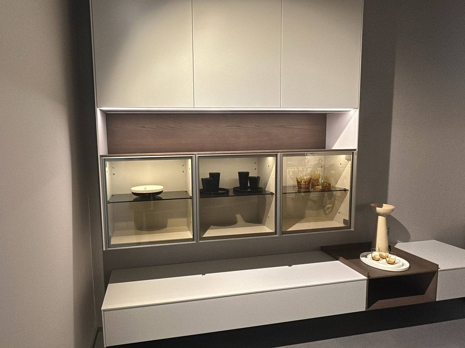 Dettaglio living Feeling Home nello showroom Decam Idea